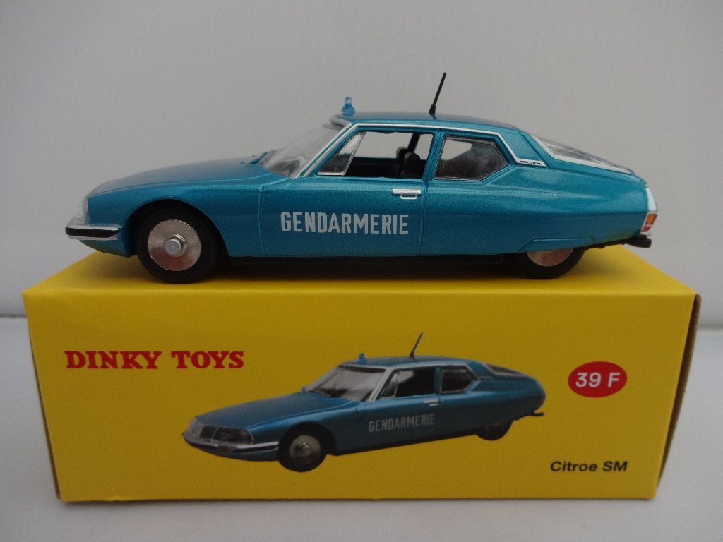 Citroën SM Gendarmerie Blauw nr: 24O van Dinky Toys 1:43, Hobby en Vrije tijd, Ophalen of Verzenden, Nieuw, Auto, Dinky Toys
