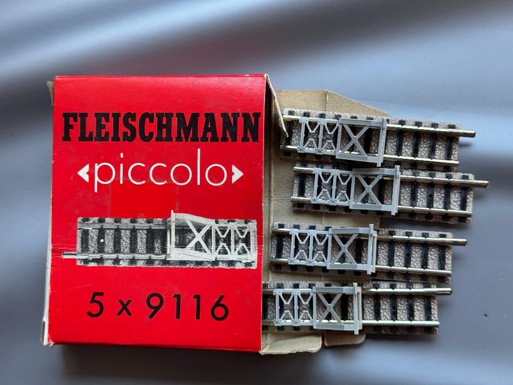 Fleischmann N stootbloks, Hobby en Vrije tijd, Gelijkstroom, Fleischmann, Nieuw, Rails