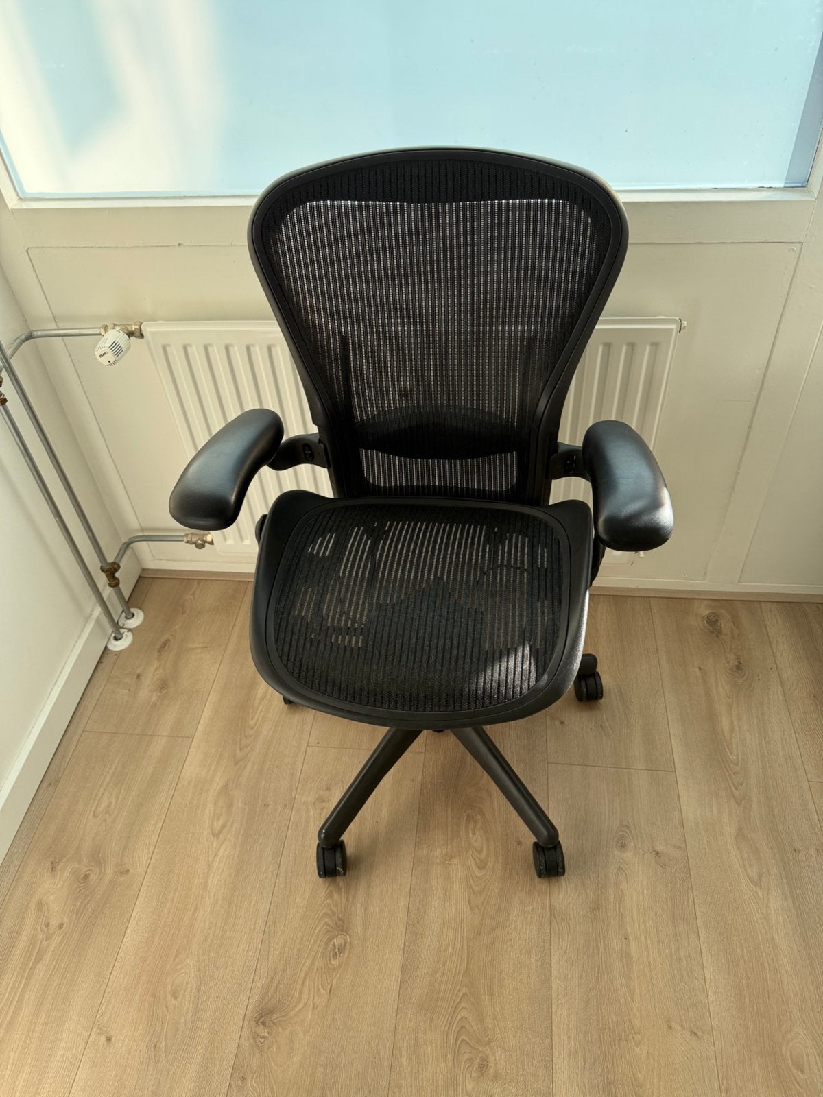 Herman Miller Aeron maat B &C ergonomische bureaustoel, Huis en Inrichting, Bureaustoelen, Ophalen of Verzenden, Zo goed als nieuw
