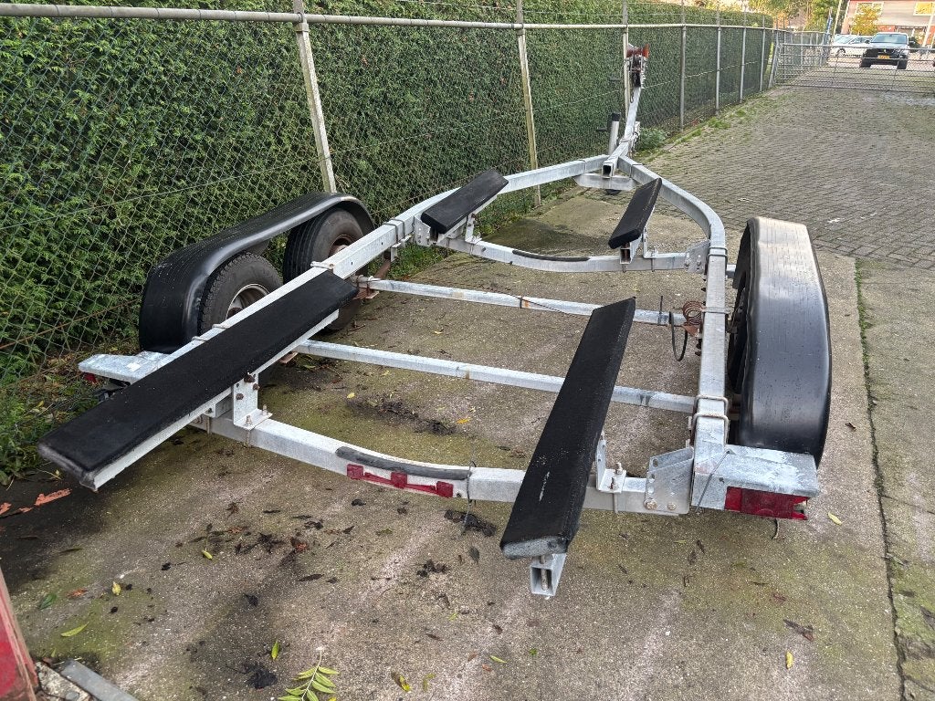 Tandemas Amerikaanse boottrailer stallingtrailer USA trailer, Watersport en Boten, Ophalen, Gebruikt, Dubbelassig (tandemas), 6 tot 9 meter