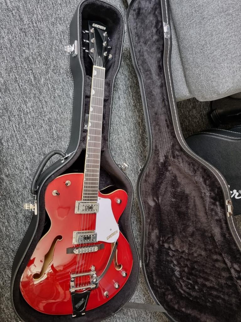 Splinternieuwe Gitaar, Muziek en Instrumenten, Ophalen of Verzenden, Nieuw, Minder dan 50 watt