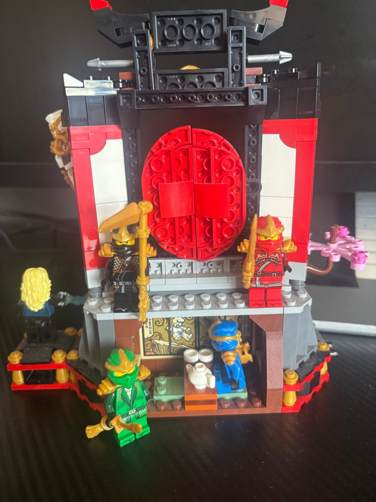 LEGO Ninjago Tempel van de Opstanding (70643), Ophalen, Lego, Zo goed als nieuw, Compleet