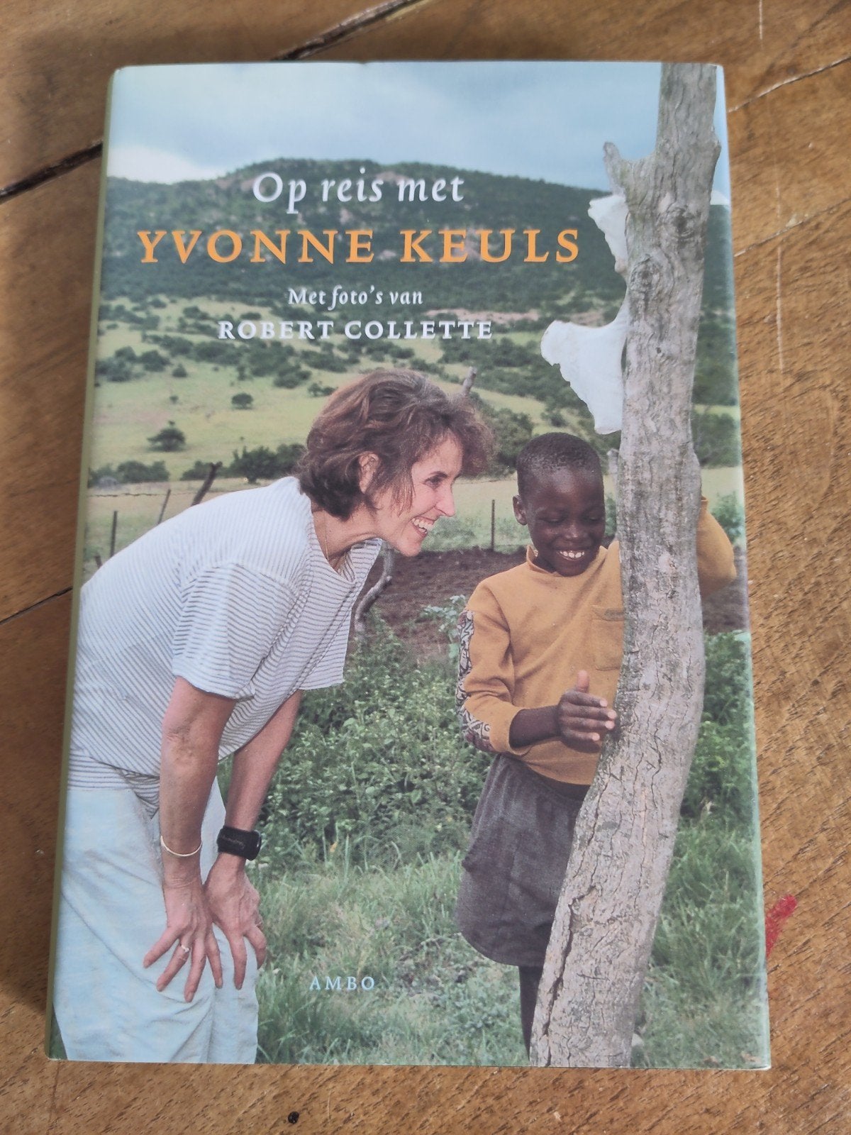 Op reis met Yvonne Keuls - Afrikaanse avonturen, Ophalen of Verzenden, Gelezen, Yvonne Keuls, Afrika