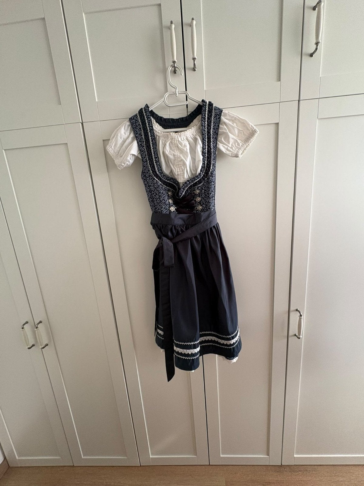 MarJo-Trachten Dirndl - Maat 38/40 (M), MarJo-Trachten, Blauw, Zo goed als nieuw, Knielengte