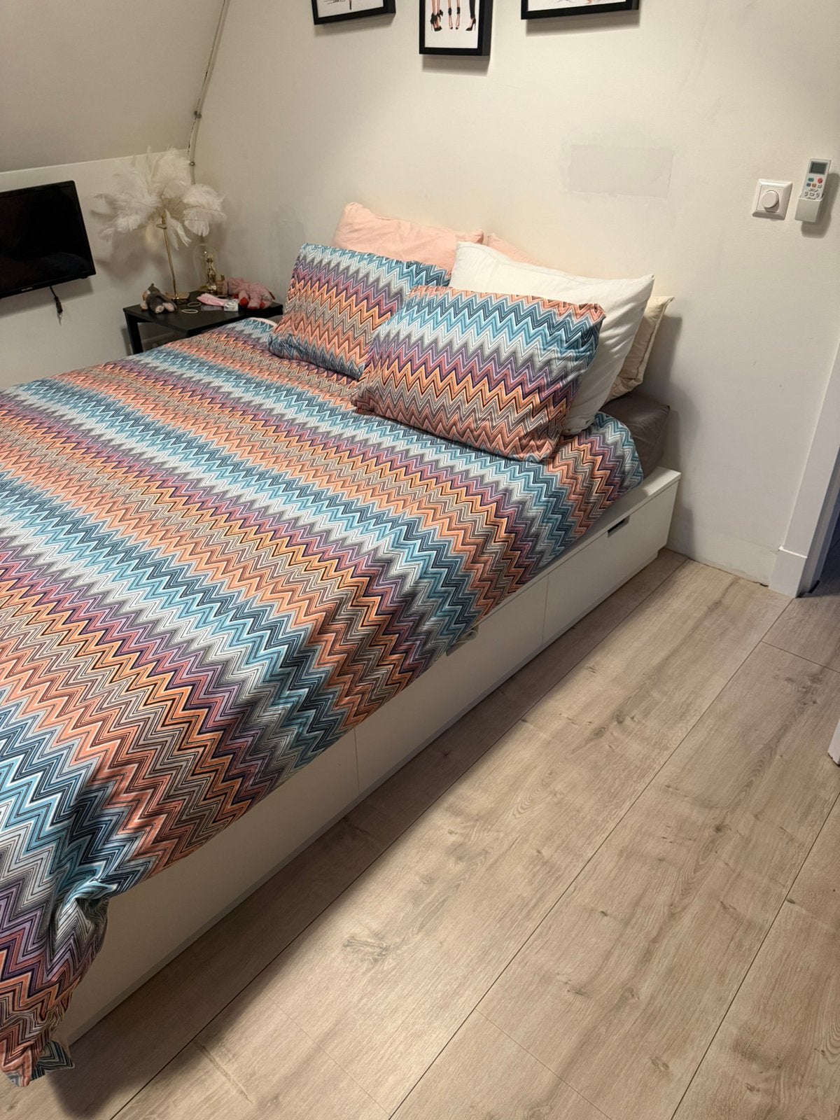 Ikea bed 160x200, Ophalen, Zo goed als nieuw, Tweepersoons