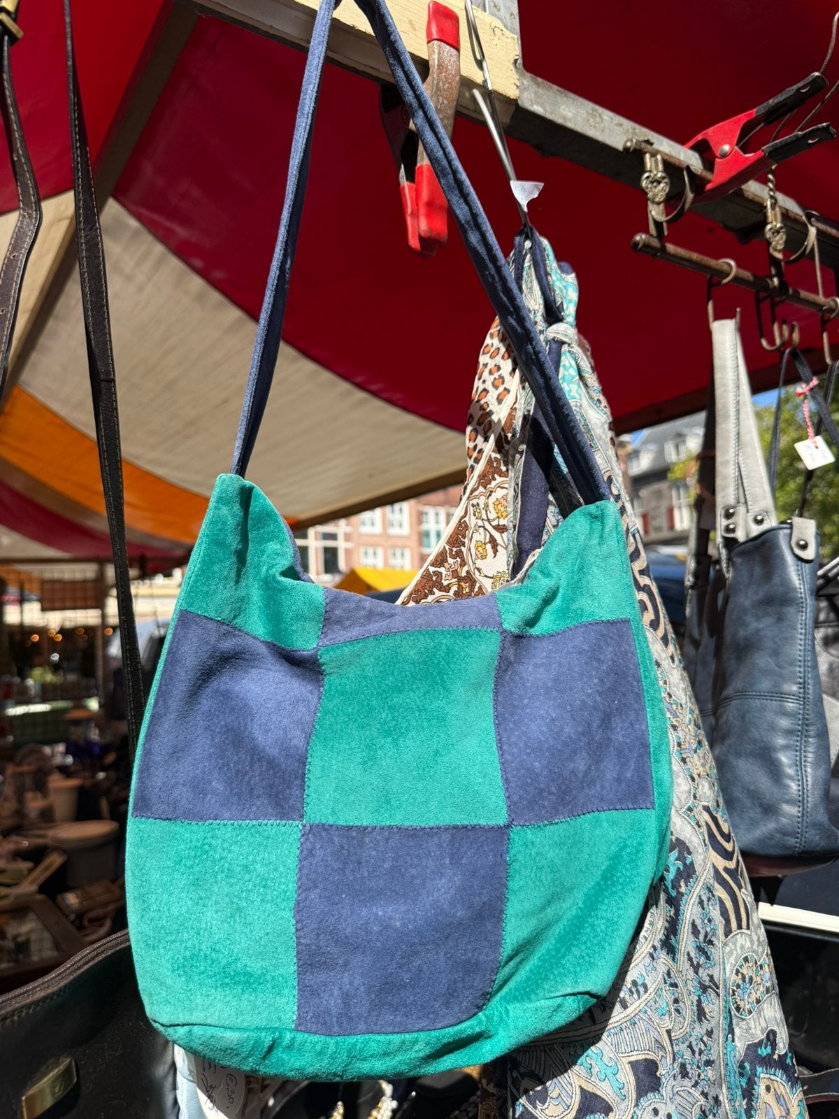 Vintage Suède Patchwork Schoudertas Groen / Blauw, Overige merken, Blauw, Ophalen of Verzenden, Zo goed als nieuw