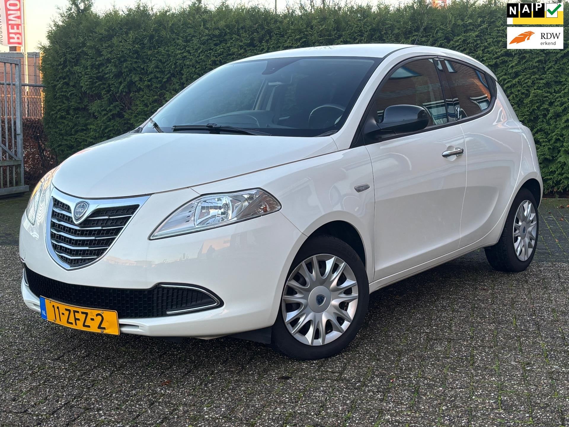 Lancia Ypsilon 0.9 TwinAir Gold, Nap, Apk, Airco, 5-drs, Ele, Voorwielaandrijving, Euro 5, 86 pk, Gebruikt