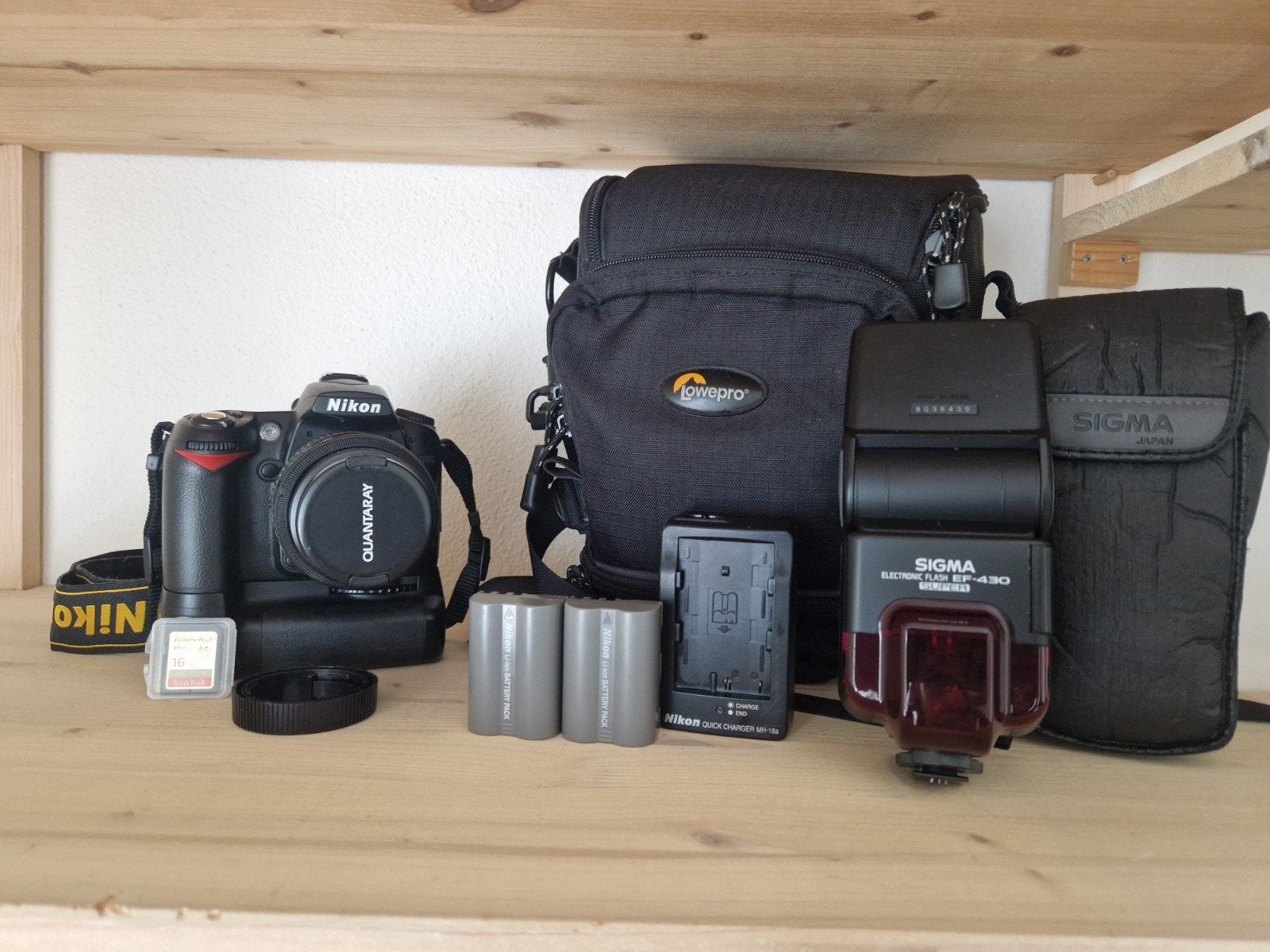 Nikon D90 + Nikor 35-70mm & accessoires, Audio, Tv en Foto, Fotocamera's Digitaal, Spiegelreflex, Ophalen of Verzenden, Zo goed als nieuw
