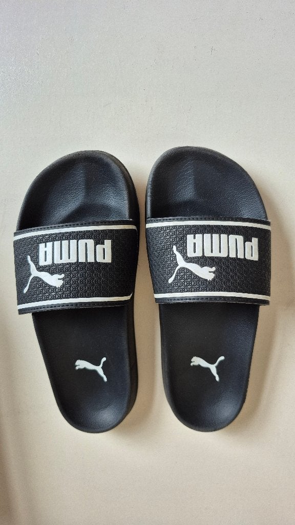 Puma badslippers maat 31, Jongen of Meisje, Ophalen of Verzenden, Zo goed als nieuw, Puma
