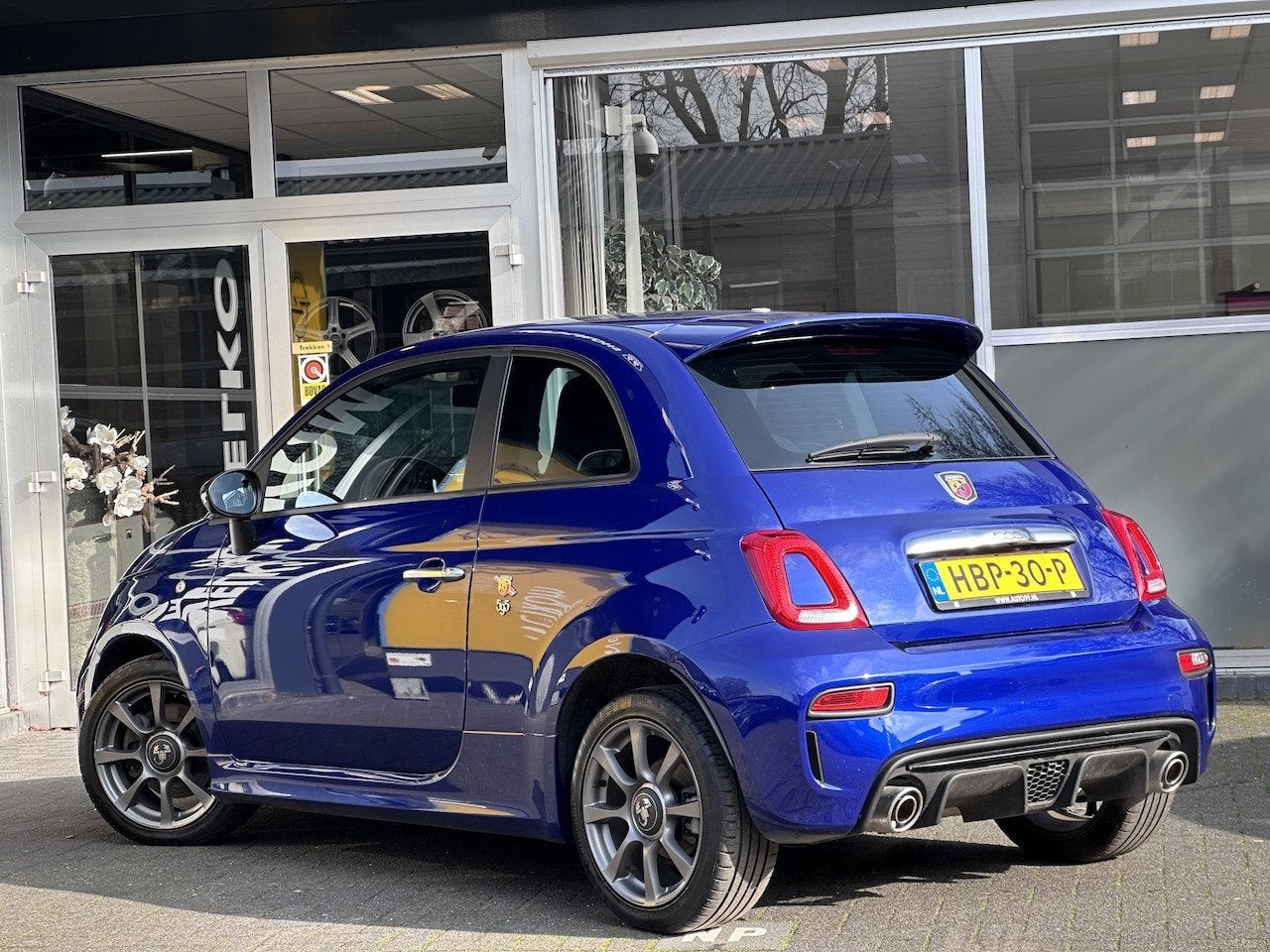 Fiat 500 Abarth 1.4 T-Jet Abarth 595 LAGE KM / AIRCO / ELEKT, Auto's, Fiat, Voorwielaandrijving, Gebruikt, Euro 6, 4 cilinders