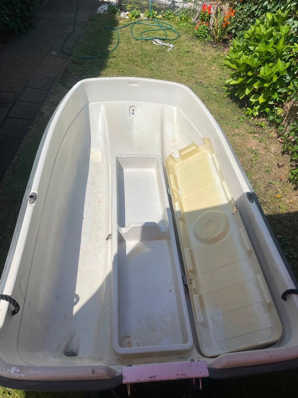 Terhi roeiboot met peddels en opbergvakken, Ophalen, Gebruikt