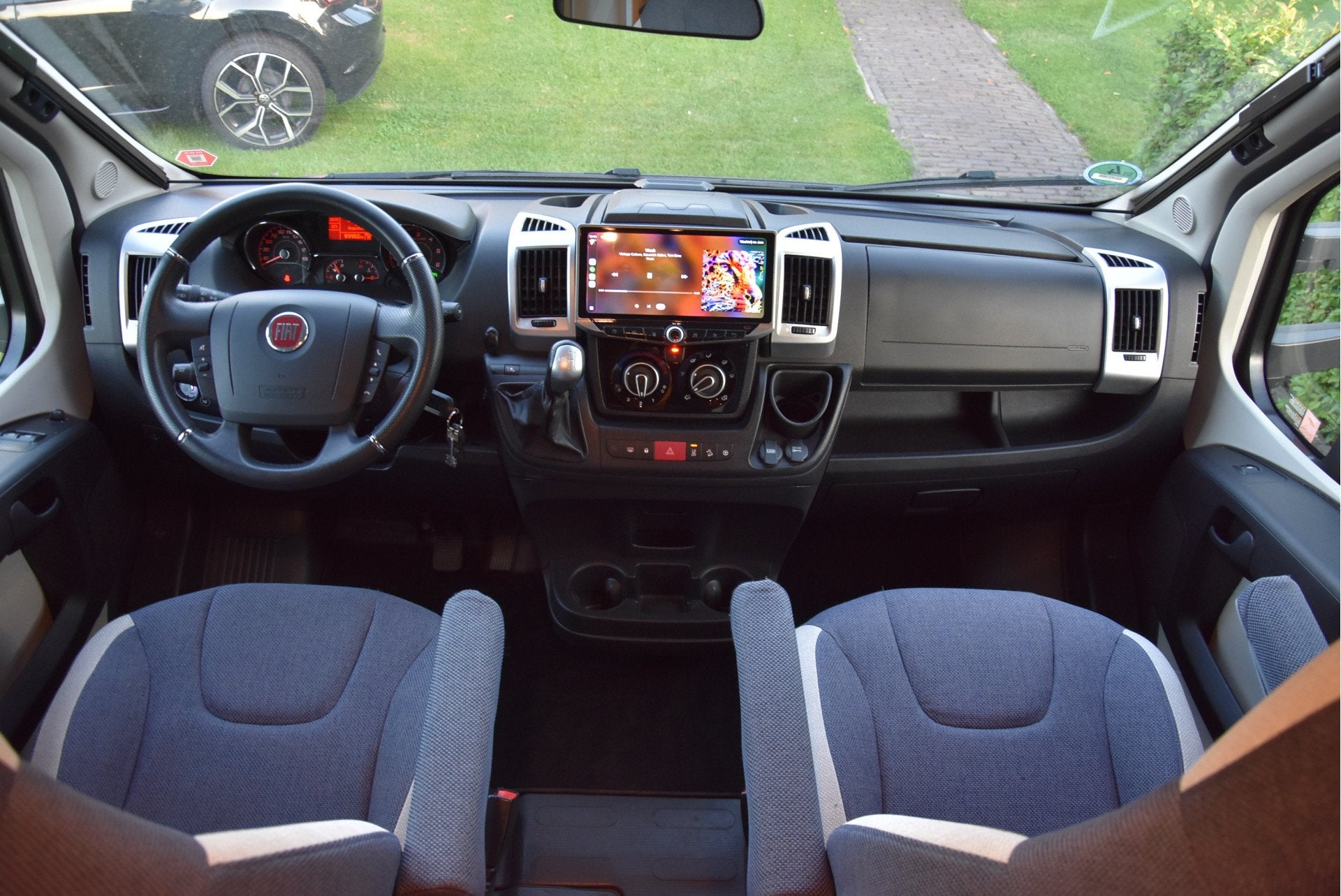 Knaus Sky Wave 650 MEG Fiat Ducato AUTOMAAT 150 PK Garantie,, Lopikerweg west 73
3411AR  LOPIK, NL, Diesel, Hordeur, Automaat