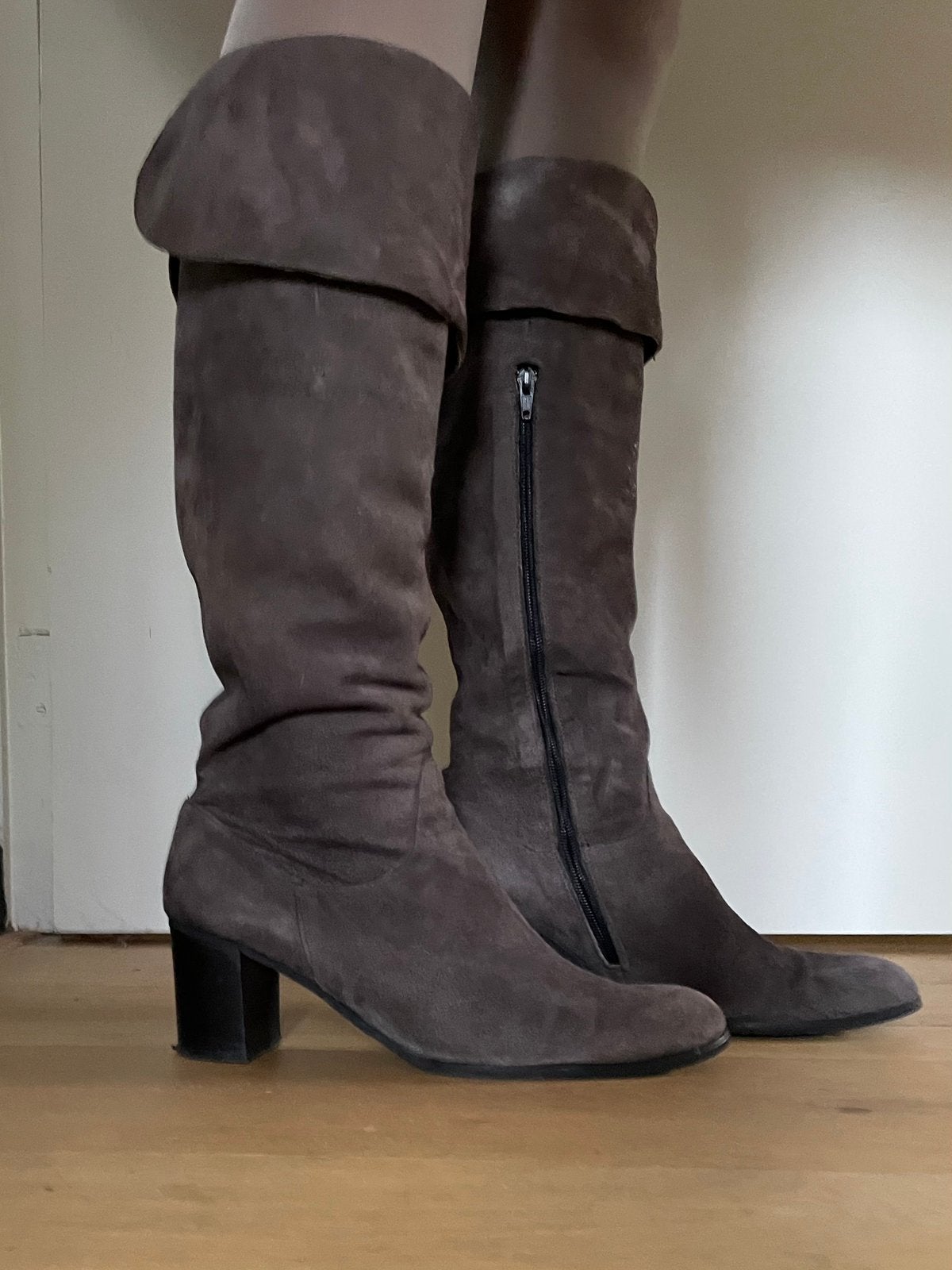 Laarzen echt suede! 41, Ophalen of Verzenden, Zo goed als nieuw, Bruin, Hoge laarzen