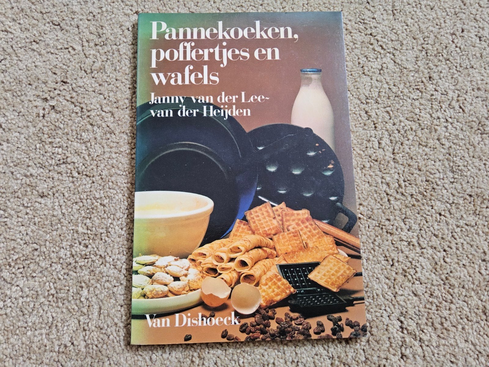 Pannenkoeken, poffertjes en wafels kookboek, Janny van der Lee-van der Heijden, Ophalen of Verzenden, Nederland en België, Taart, Gebak en Desserts