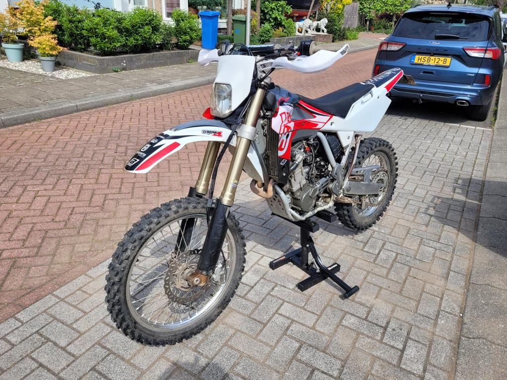 Husqvarna TE510 Enduro Exel spaakwielen, Gebruikt, Particulier, Meer dan 35 kW, Handgeschakeld