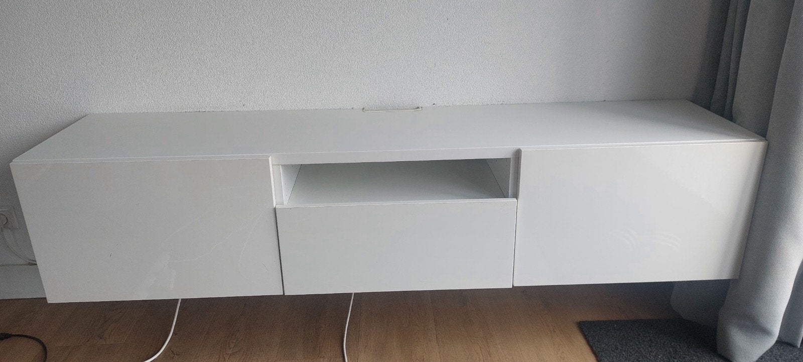 Gratis ikea tv meubel, Ophalen of Verzenden, Gebruikt, 25 tot 50 cm, Minder dan 100 cm