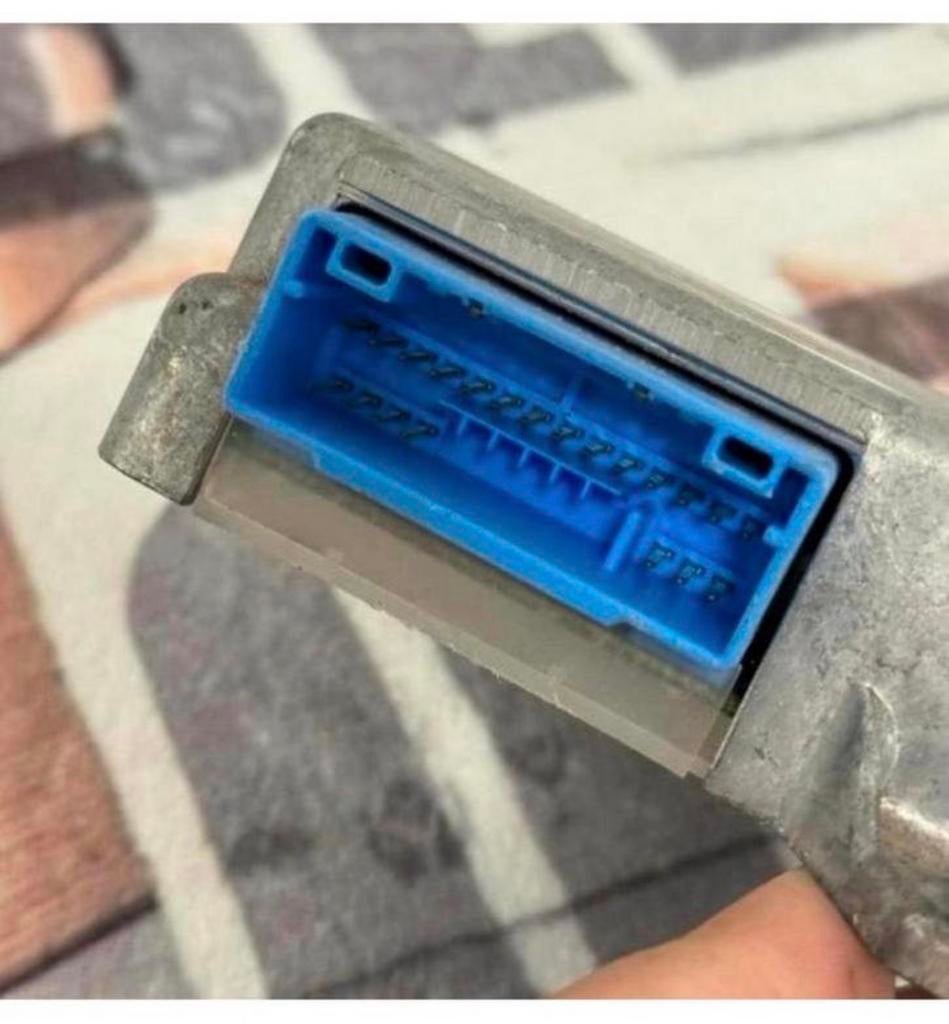 Ford Ranger Mazda B2500 Airbag Control Module Uh81 57 K30D, Ophalen of Verzenden, Zo goed als nieuw, H, H