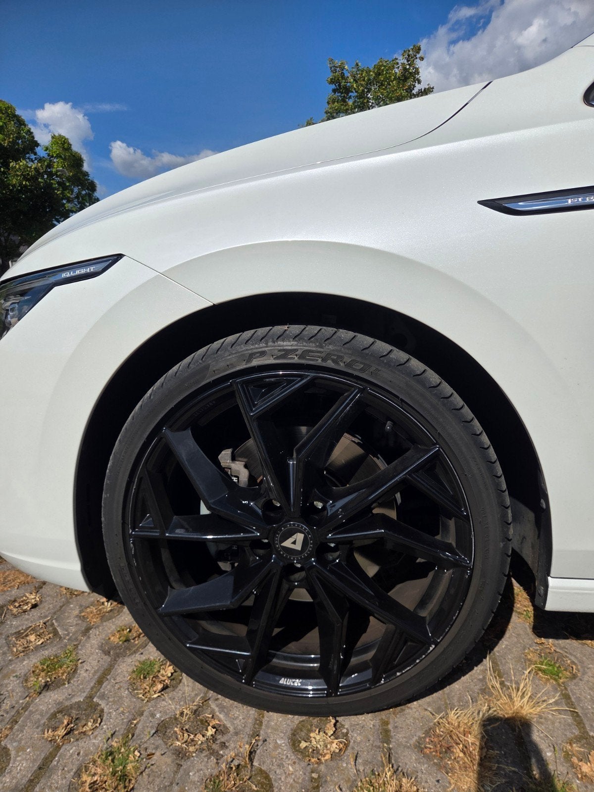 AluTec velgen met Pirelli P Zero banden - 225/35 R19, Gebruikt, Banden en Velgen, Personenwagen, Ophalen