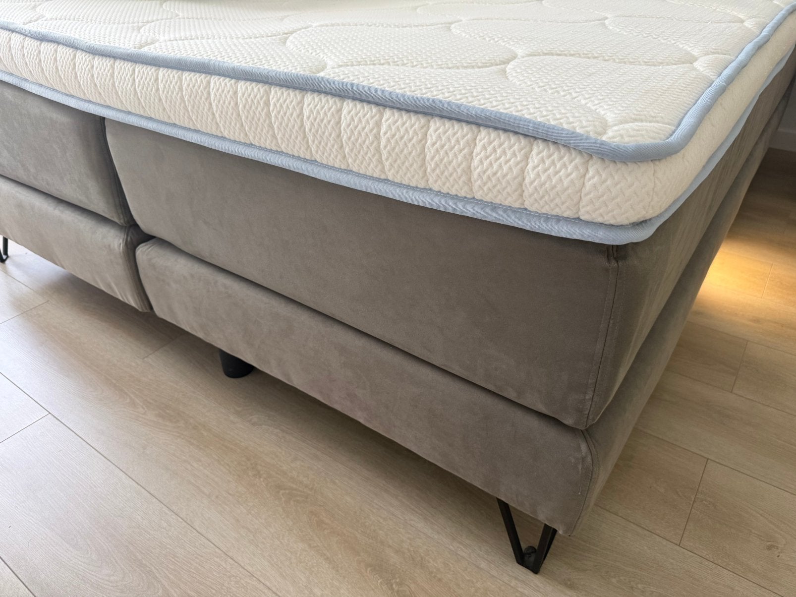 Swiss Sense Topmatras Aeromax Breeze 2, Ophalen, Wit, Tweepersoons, Zo goed als nieuw