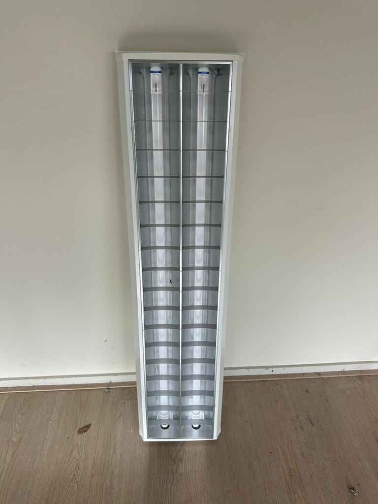 Opbouw tl armatuur, Ophalen, Zo goed als nieuw, Minder dan 50 watt