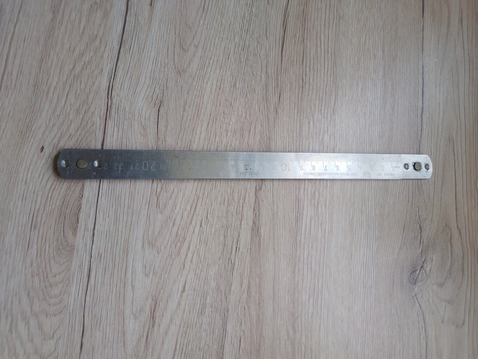 RVS Lineaal 1 meter - Opvouwbaar, Doe-het-zelf en Verbouw, Gereedschap | Handgereedschap, Ophalen of Verzenden, Gebruikt, Rolmaat/meetlint