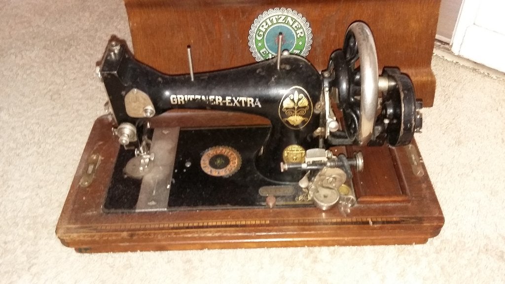oude gritzner naaimachine, Ophalen, Gebruikt