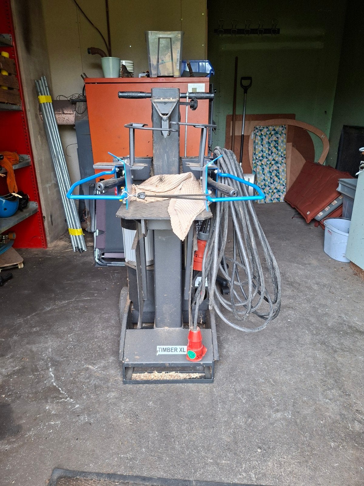 Klover 8 XTR Splitter - Zo goed als nieuw, Tuin en Terras, Ophalen, Staand, Zo goed als nieuw, Timber XL