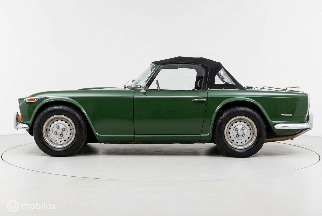 Gebruiksklare Triumph TR4 met 6-cilinder uit TR250 / TR5, foto 9