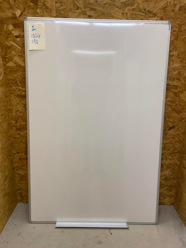 Whiteboards (diverse maten), Ophalen, Zo goed als nieuw