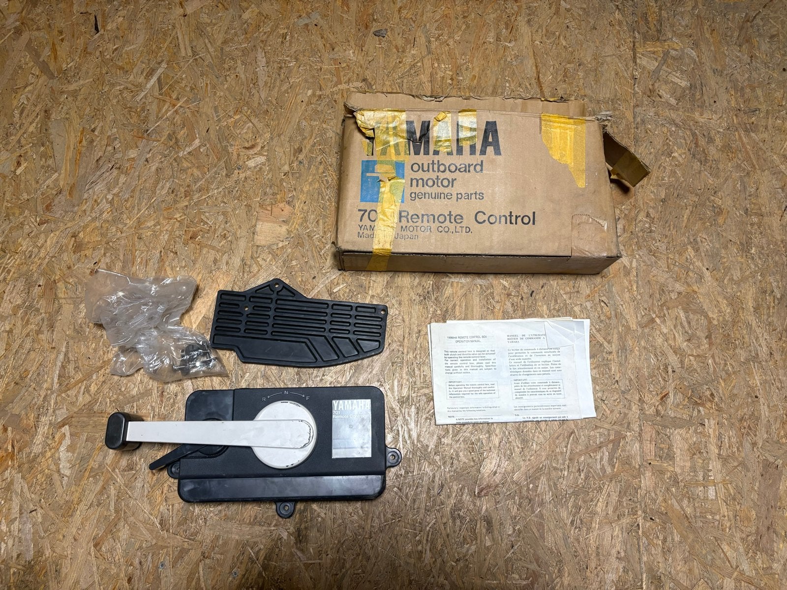 Yamaha 701 afstandsbediening / schakelkast buitenboordmotor, Ophalen of Verzenden, Gebruikt, Motor en Techniek