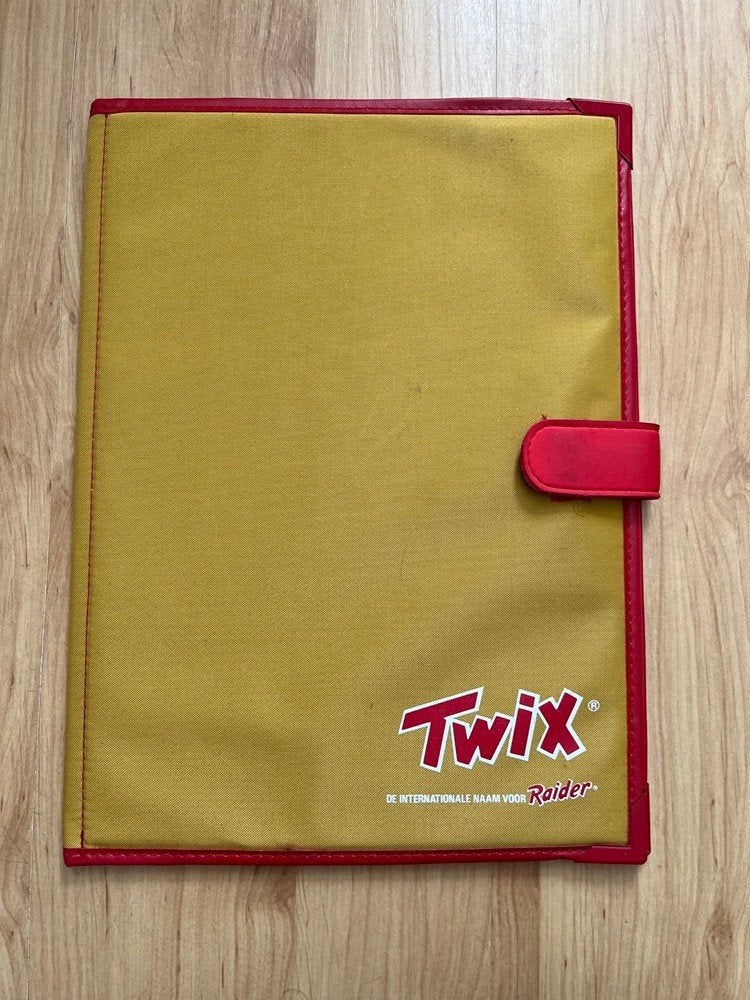 Raider-/Twix schrijfmap, Verzamelen, Ophalen, Zo goed als nieuw, Gebruiksvoorwerp