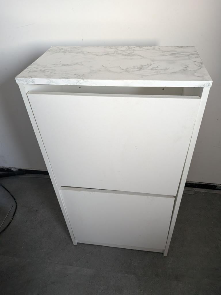 IKEA BISSA schoenenkast met marmer folie (49x28x93 cm), Ophalen of Verzenden, Gebruikt