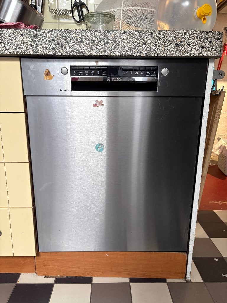Bosch SMU4ECS10E onderbouw vaatwasser — 18 maanden oud, Witgoed en Apparatuur, Vaatwasmachines, Ophalen, Tussenbouw, Eco programma