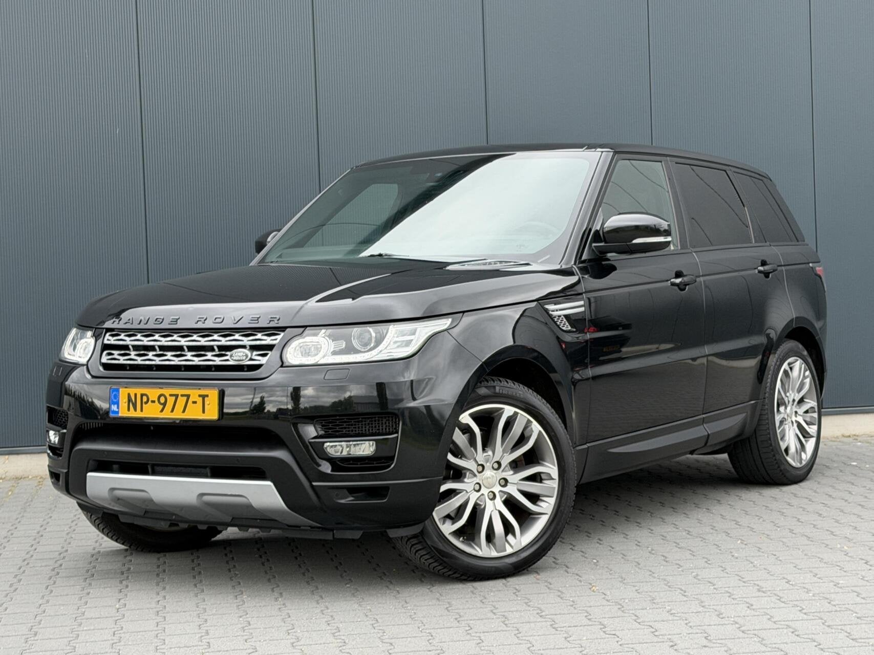 Range Rover Sport 3.0 TDV6 HSE Digi Dash - Zwart Leder - Keu, Auto's, Euro 5, Gebruikt, Zwart, 2993 cc