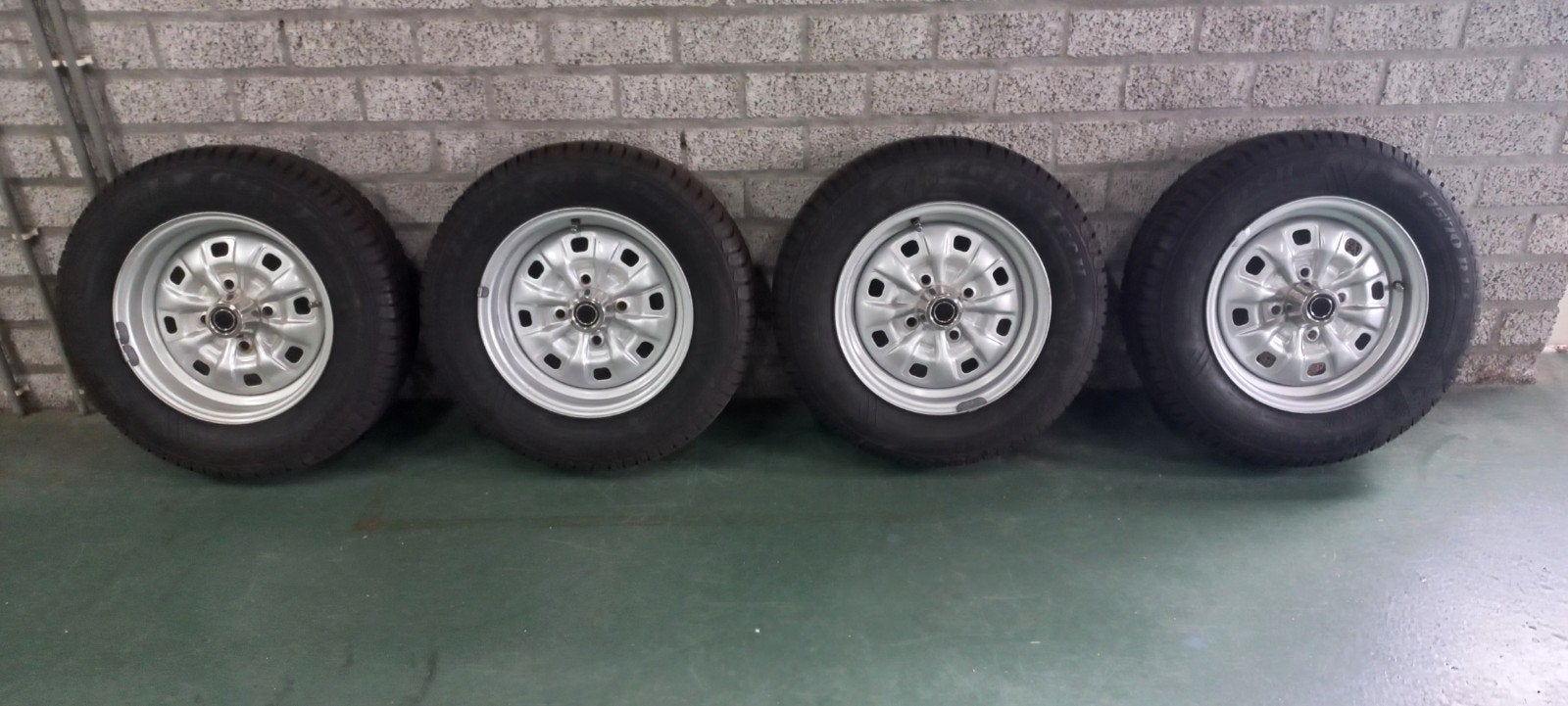 Ford Escort MK1/MK2 stalen velgen met Viking banden, Auto-onderdelen, Banden en Velgen, Ophalen, Gebruikt, 13 inch, 175 mm