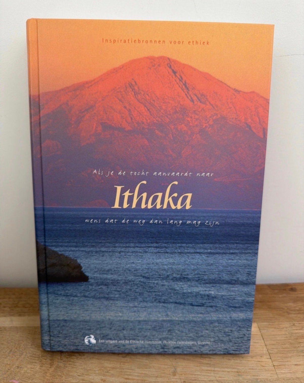 Ithaka: Inspiratiebronnen voor ethiek - Phoenix Opleidingen, Ophalen of Verzenden, Zo goed als nieuw, Spiritualiteit algemeen