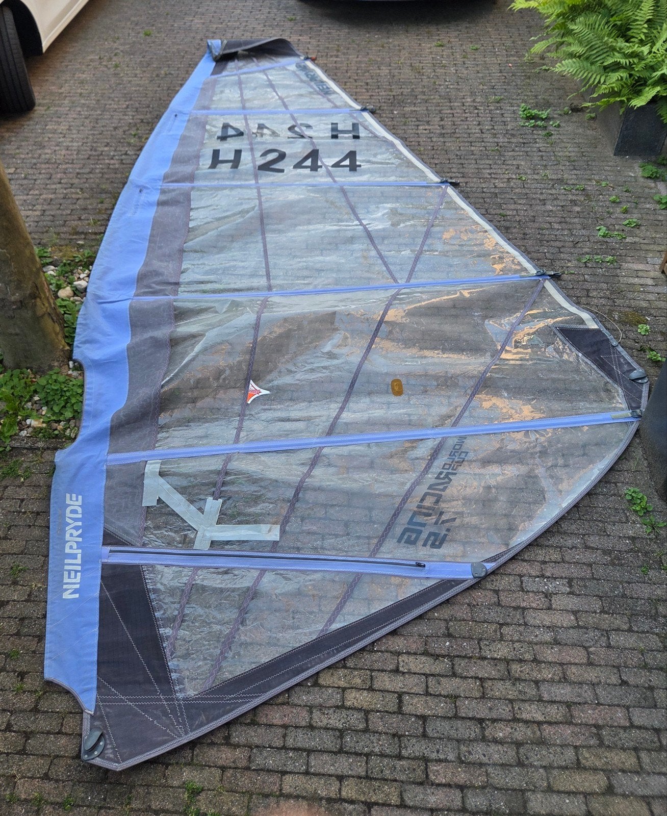 Neil Pryde 7.5m race zeil, Watersport en Boten, Ophalen, Gebruikt, Zeil