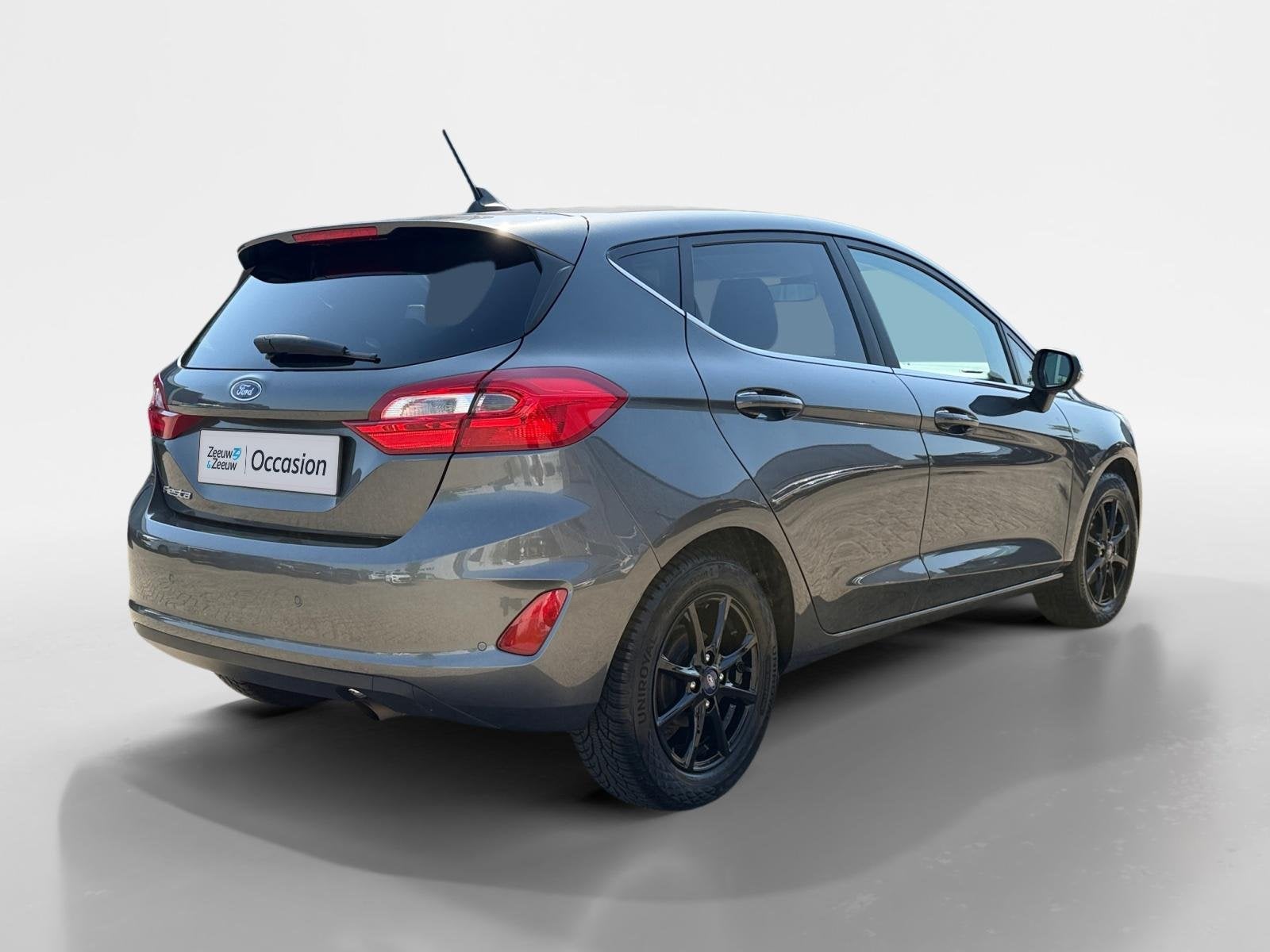 Ford Fiesta 1.0 EcoBoost Titanium | Dealer onderhouden | Win, Auto's, Ford, 12 maanden, Stof, Gebruikt, Handgeschakeld