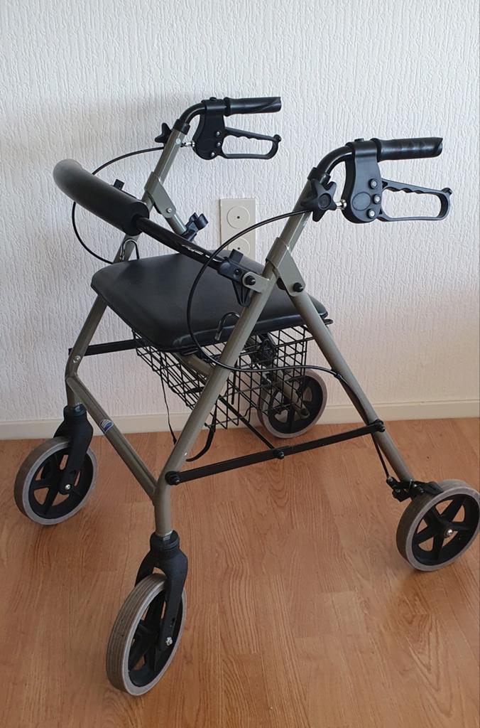 Rollator, Ophalen, Lichtgewicht