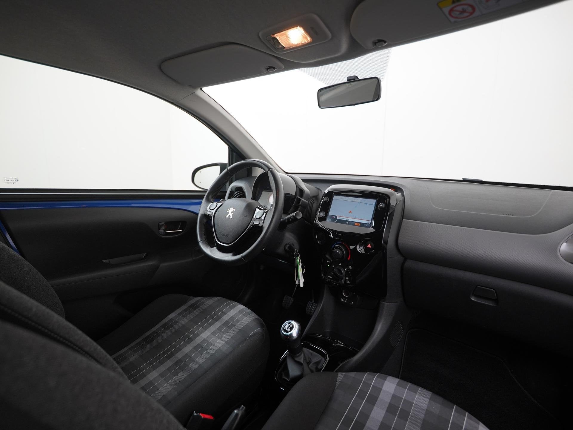 Peugeot 108 1.0 e-VTi Allure | Navigatie | Lichtmetalen Velg, Auto's, Voorwielaandrijving, Stof, Gebruikt, Origineel Nederlands