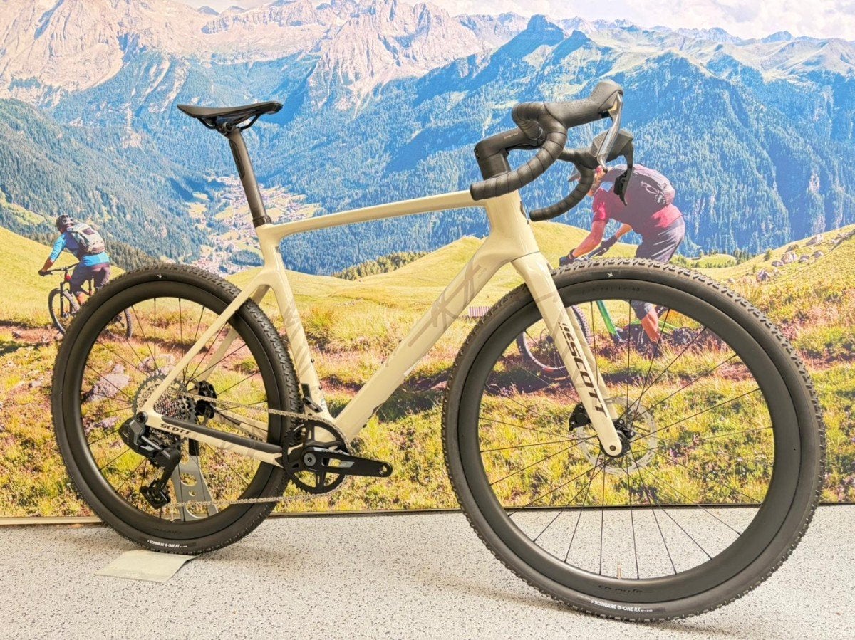 SCOTT Addict Gravel 20 Taupe Beige L 56cm L, 28 inch, Carbon, 10 tot 15 versnellingen, -