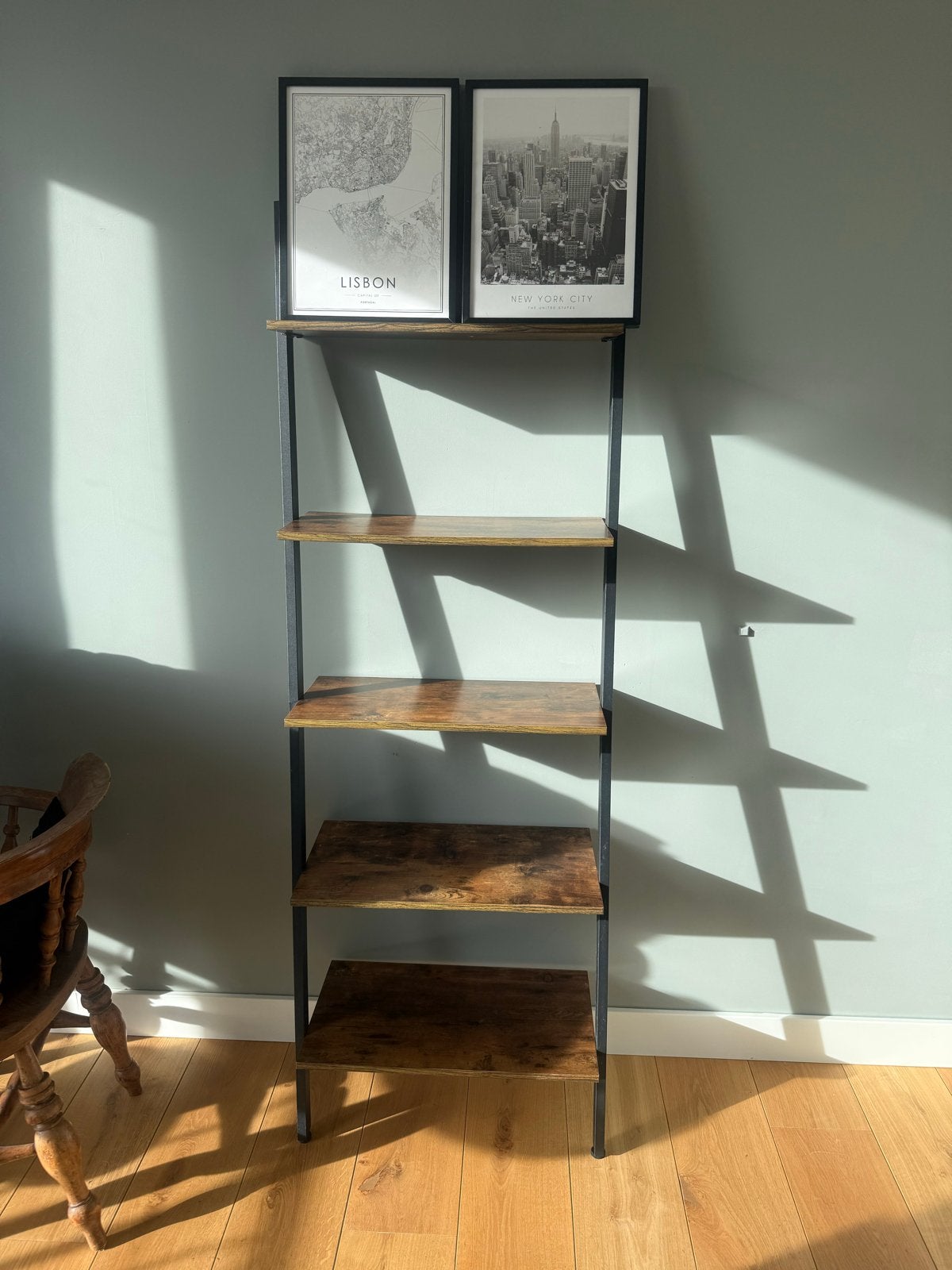 Boekenkast / Wandrek met 5 planken - Industrieel Design, Ophalen, Met plank(en), Gebruikt, 50 tot 100 cm