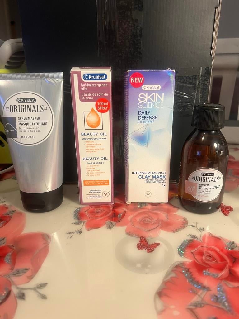 Kruidvat Huidverzorgingsproducten: Scrubmasker, Beauty Oil,, Verzenden, Nieuw, Bodylotion, Crème of Olie