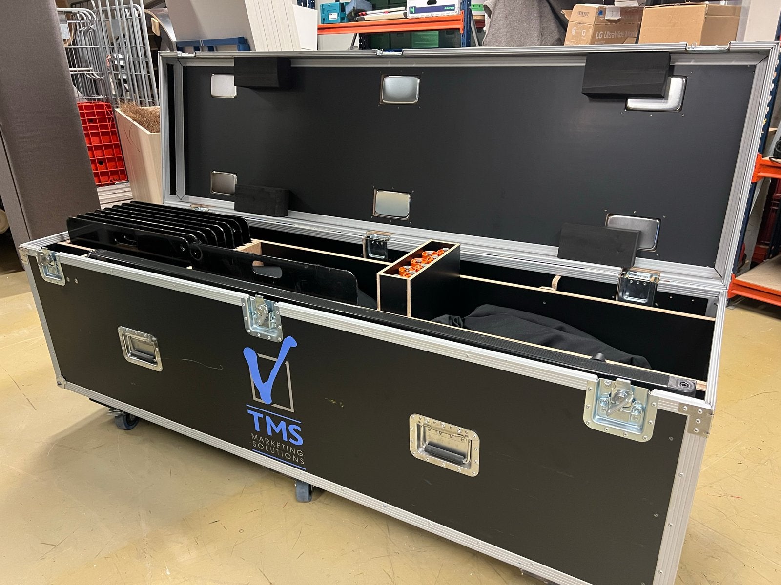Pipe & Drape set met flightcase – zo goed als nieuw, Ophalen, Zo goed als nieuw