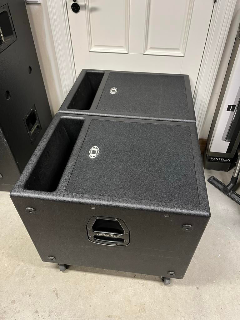 Dynacord SUB118 Subwoofers met hoezen - origineel!, Audio, Tv en Foto, Luidsprekers, Overige merken, Gebruikt, Subwoofer, Ophalen of Verzenden