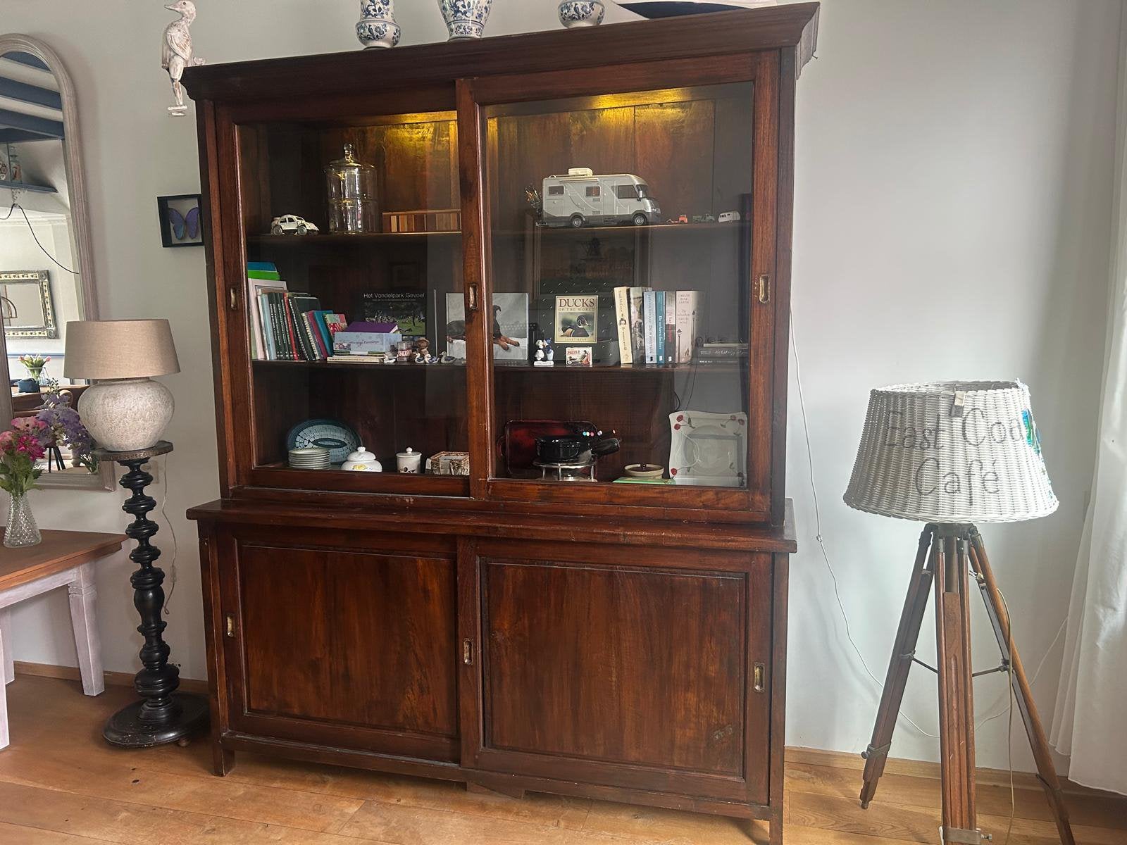 Vintage buffet kast/ servieskast met schuifdeuren, Ophalen, Zo goed als nieuw, 25 tot 50 cm, 200 cm of meer