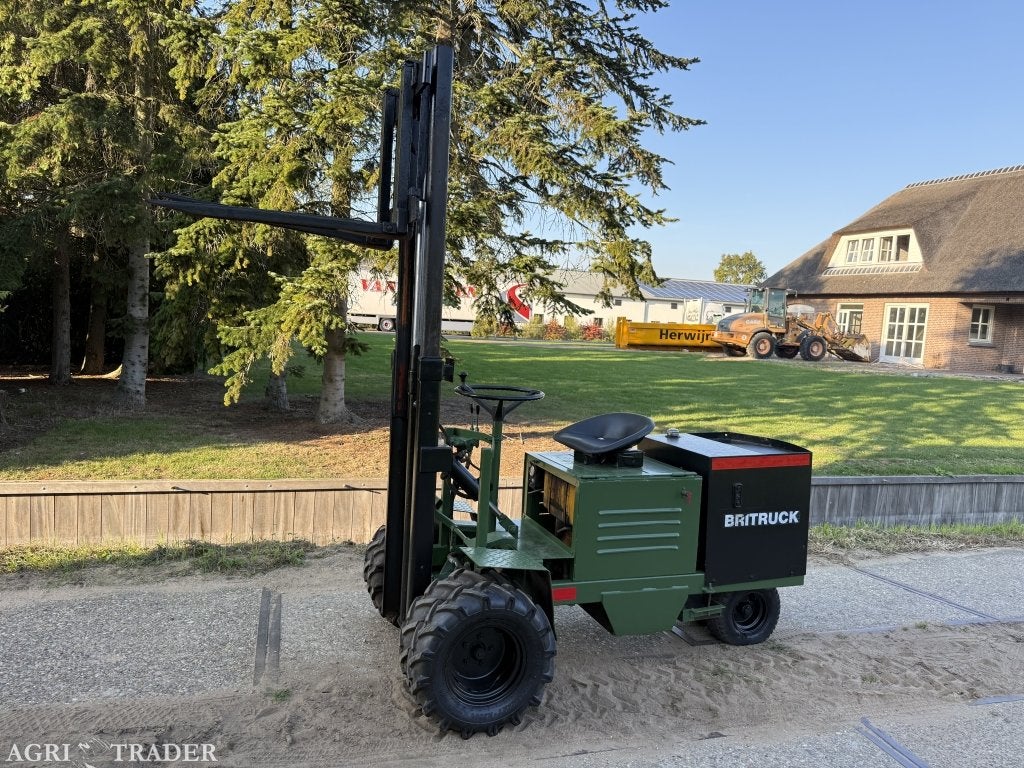 Britruck diesel Ruwterrein heftruck ( prins )