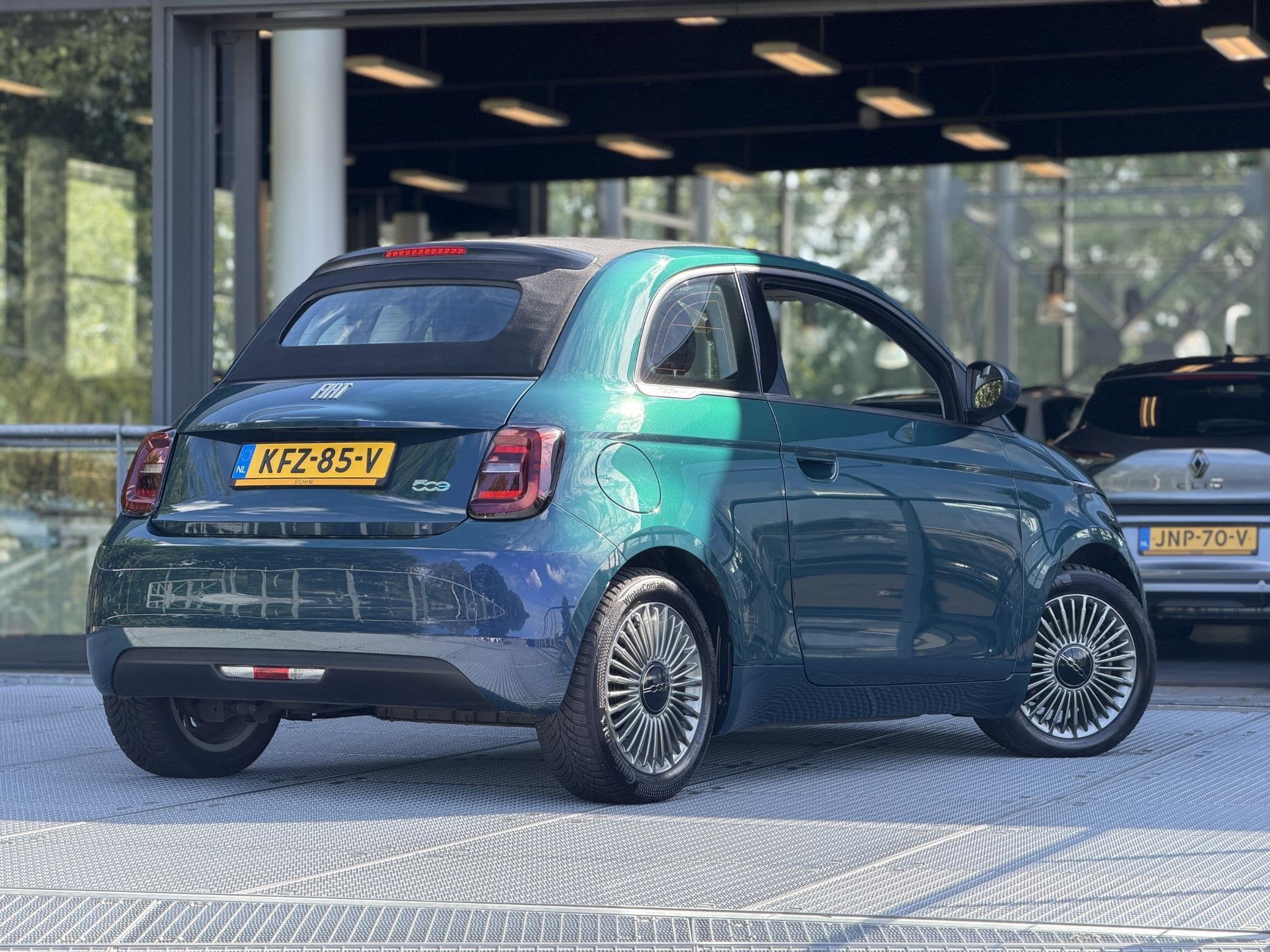 Fiat 500 C Icon 42 kWh 118PK SOH 93,3% | Stoelverwarming | C, Auto's, Stof, Gebruikt, Cabriolet, 4 stoelen