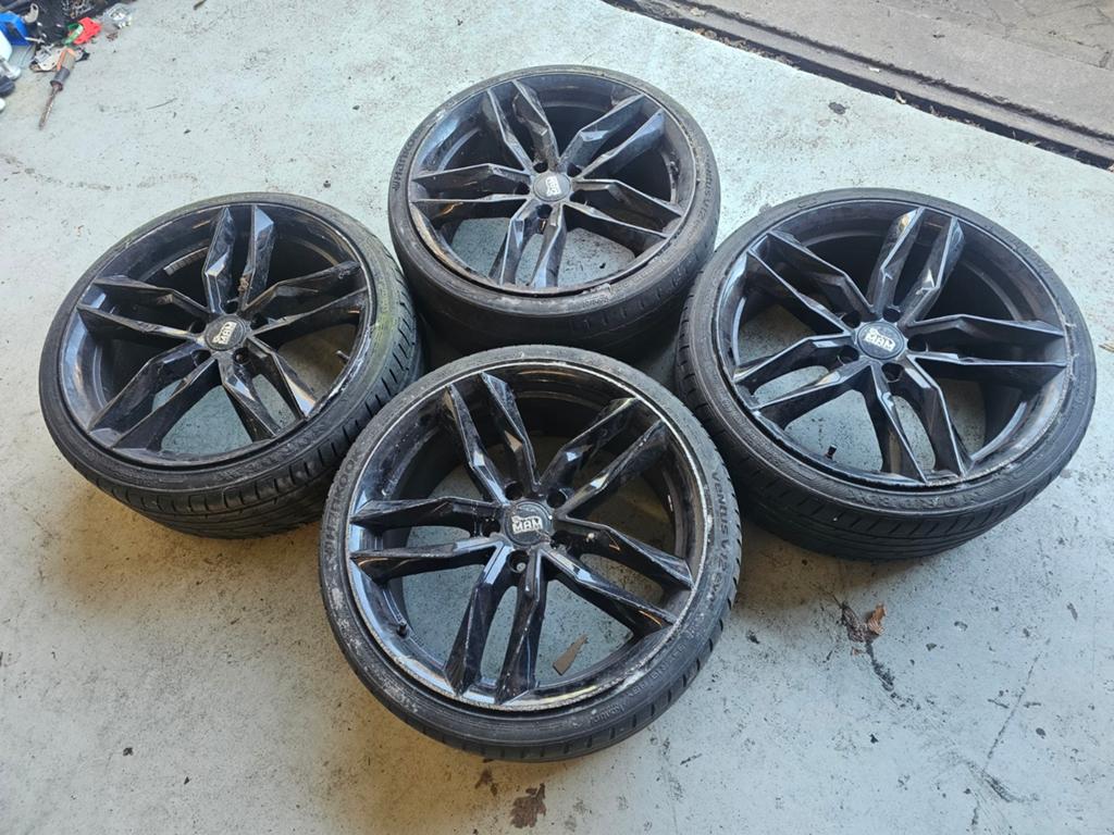 Voor Mercedes cla, Ophalen of Verzenden, 18 inch, Winterbanden, Band(en)