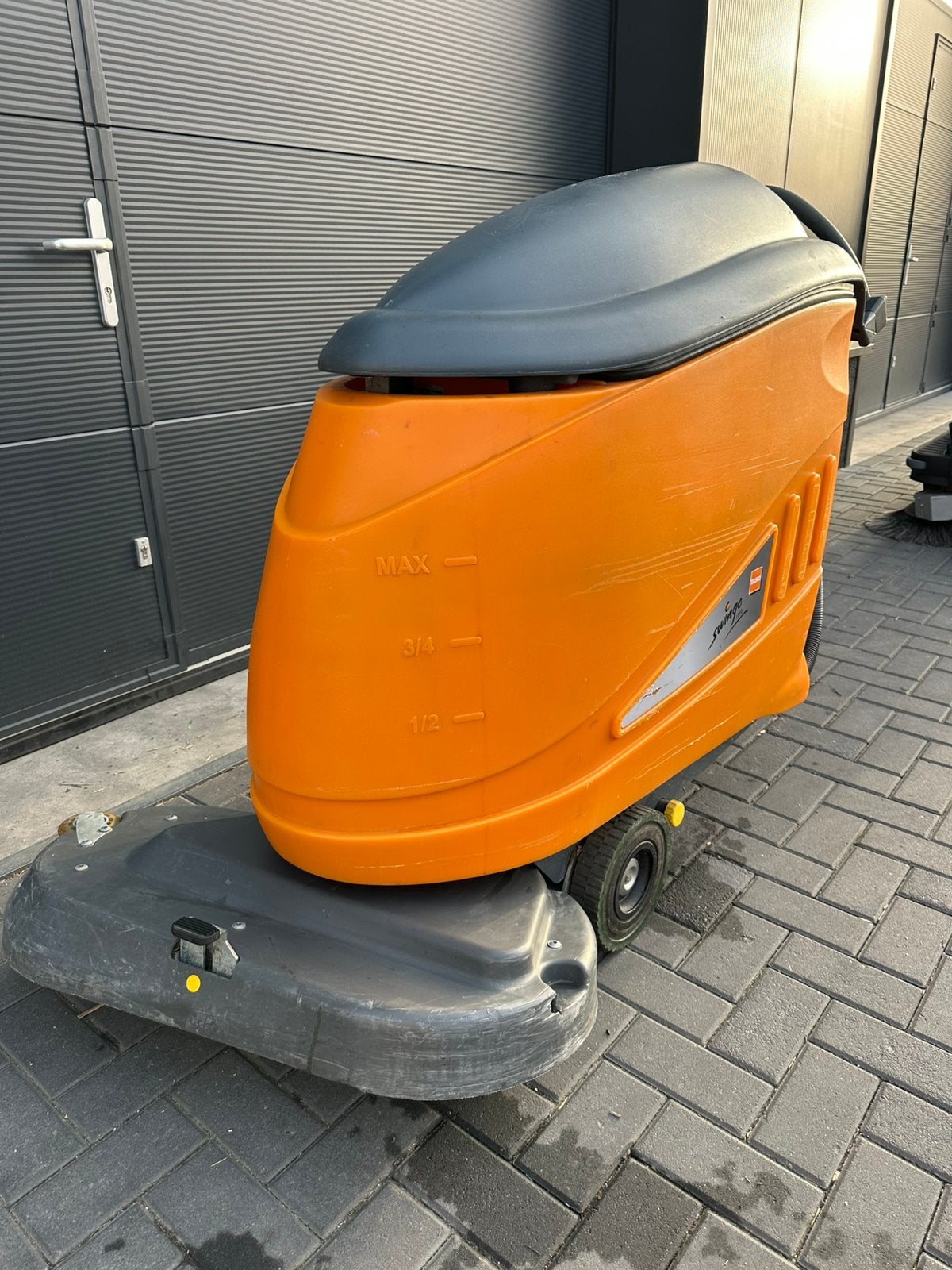 Schrobzuigmachine Taski Swingo 1850 – Zonder Accu’s, Huis en Inrichting, Schoonmaakartikelen, Ophalen, Overige typen